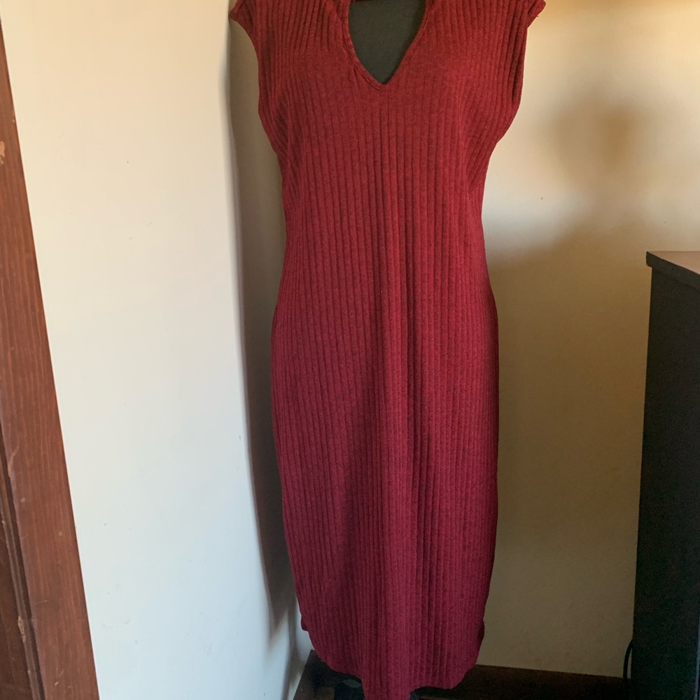 Annabelle Burgundy Knit Midi Dress